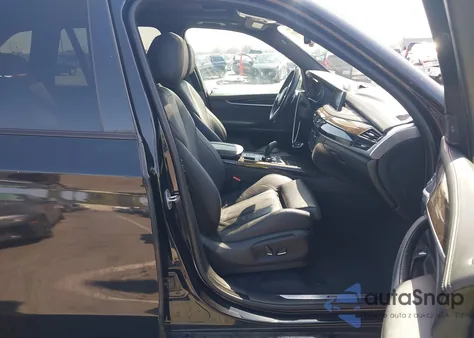 2016 BMW X5 xDrive35D z USA, uszkodzony, nr VIN 5UXKS4C52G0N13003